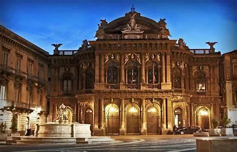 קטאניה Central Station House Daniele